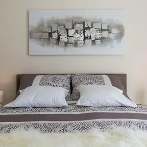 Boutique With Balconies, In Walking Distance To The Sea Appartement Zadar